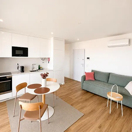 Captain 아파트 *
